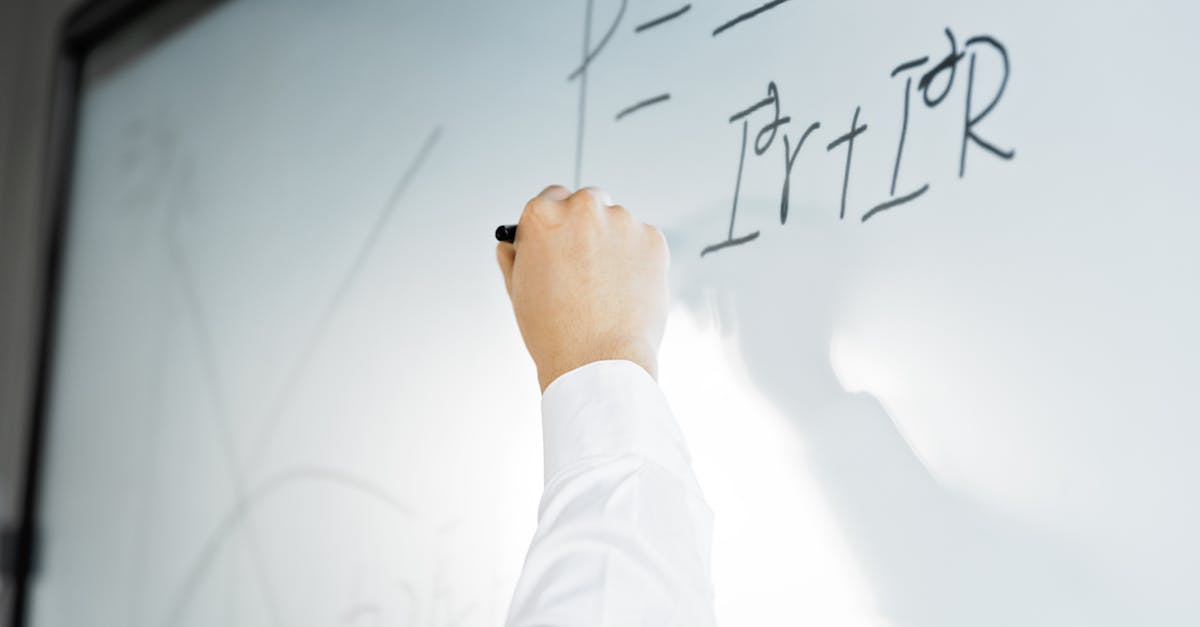 What Coursework is Essential for APM Qualifications
